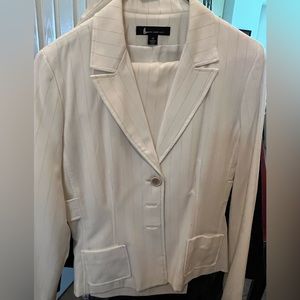 Larry Levine, Creme, pantsuit